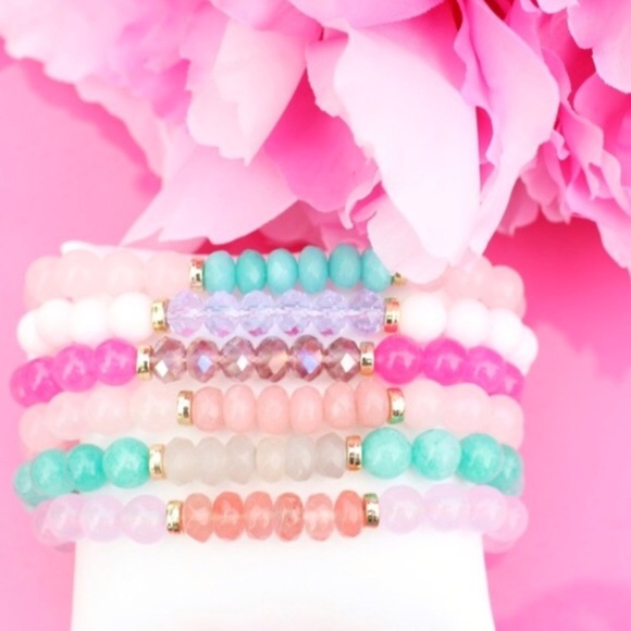 💕New Arrival💕 ‘Ariel Sky’ Bracelets - Picture 3 of 7